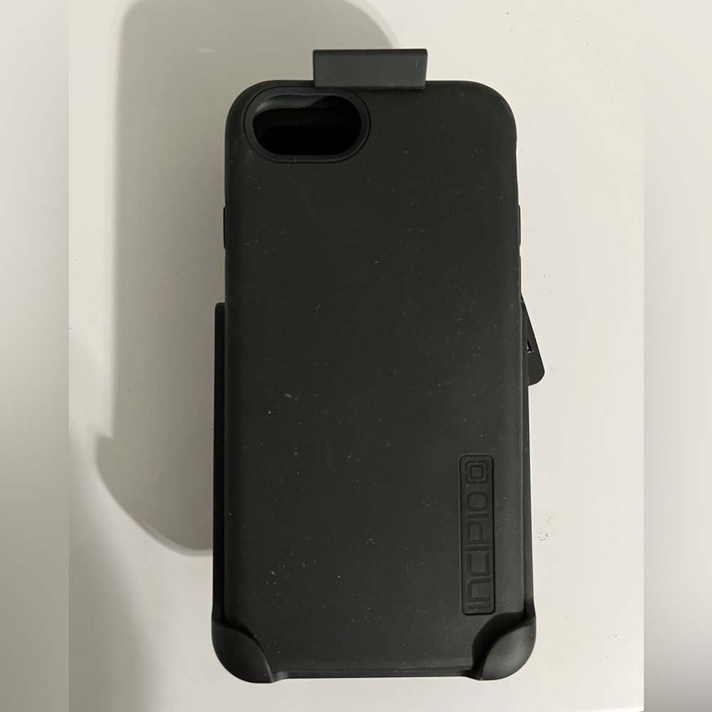 iPhone 7/8 protective holster case with clip